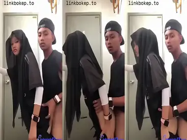 Gadis Cantik Pasrah Goyang Kasur Bareng Pacar