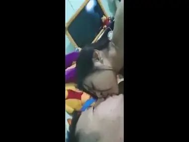 Kemesraan Romantis Janda Dan Duda Di Kamar