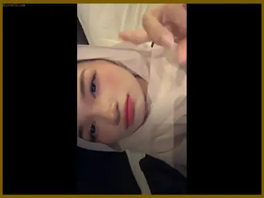 Riyani Cewek 18+ Jilbab Skandal Viral Colmek Dan Ngewe